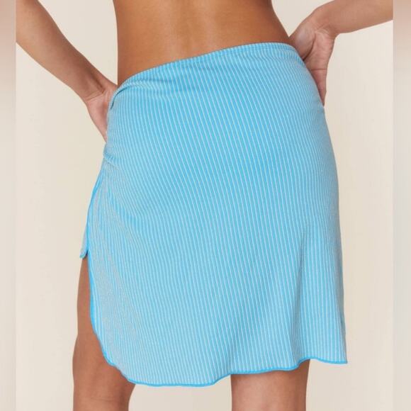 NWT Andie Swim x Mindy Kaling The Maya Sarong Blue With Gold Stripe Size S/M - Picture 6 of 11